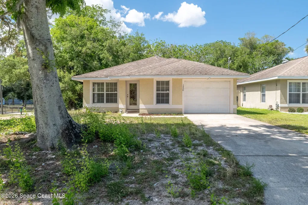 1238 Alcazar Street Daytona Beach FL 32117