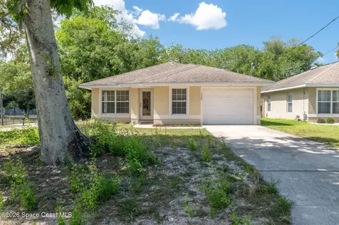 1238 Alcazar Street Daytona Beach FL 32117