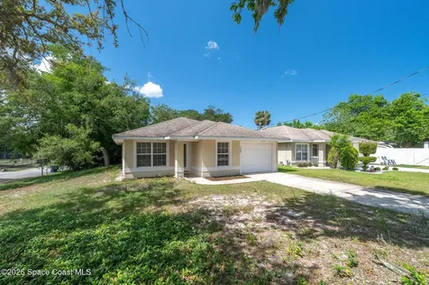 1238 Alcazar Street Daytona Beach FL 32117