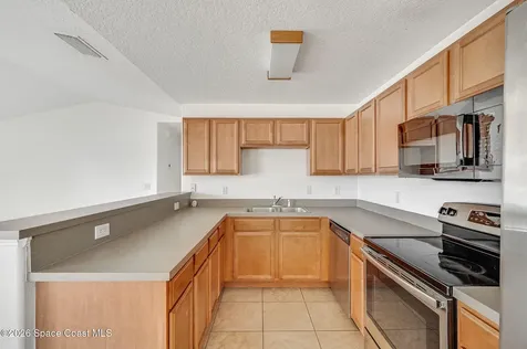1238 Alcazar Street Daytona Beach FL 32117