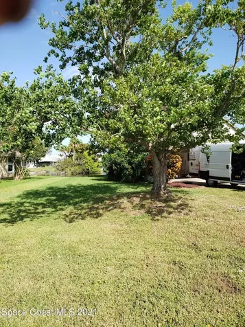 2575 Palm Lake Drive Merritt Island FL 32952