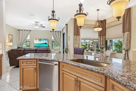 5574 49th Avenue Vero Beach FL 32967