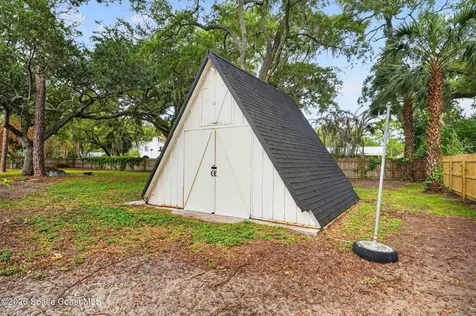 2215 Coconut Lane Merritt Island FL 32952
