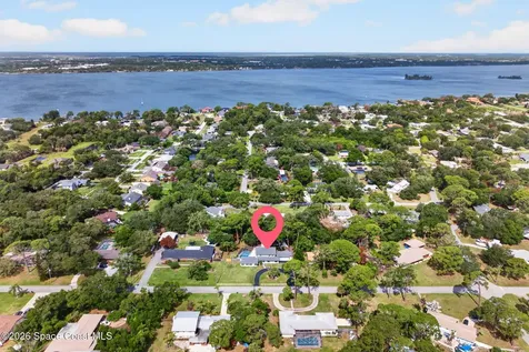 2215 Coconut Lane Merritt Island FL 32952