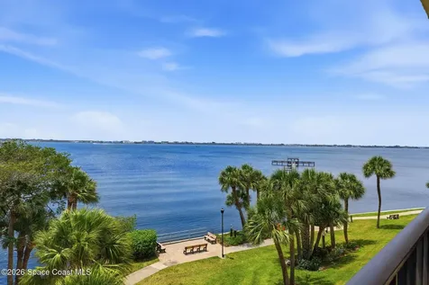 3220 River Villa Way Melbourne Beach FL 32951