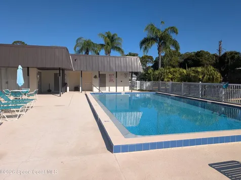 653 Ridge Club Drive Melbourne FL 32934