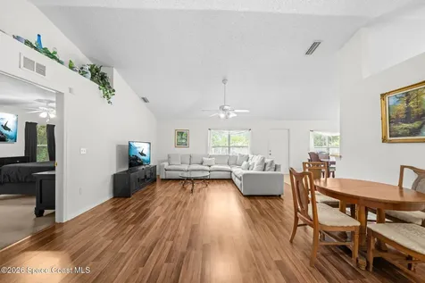 3254 Wasilla Avenue SE Palm Bay FL 32909
