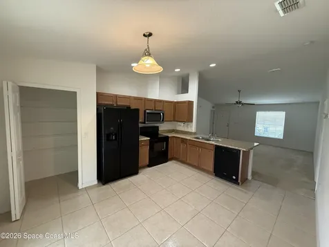 1671 Welland Street SE Palm Bay FL 32909
