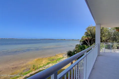 1465 S Harbor City Boulevard Melbourne FL 32901