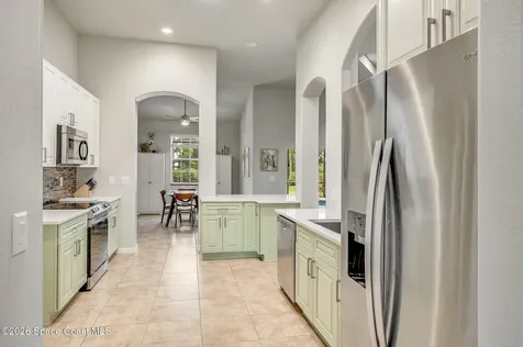 4239 Gardenwood Circle Grant FL 32949