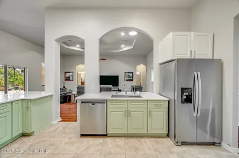 4239 Gardenwood Circle Grant FL 32949