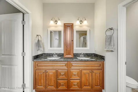 4239 Gardenwood Circle Grant FL 32949