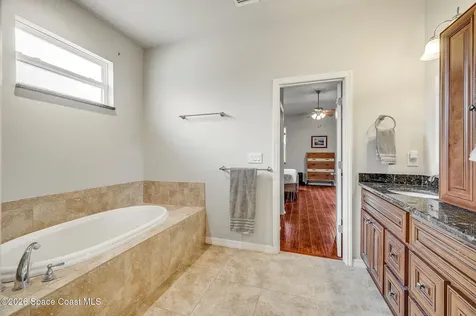 4239 Gardenwood Circle Grant FL 32949
