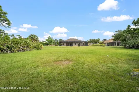 4239 Gardenwood Circle Grant FL 32949