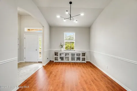 4239 Gardenwood Circle Grant FL 32949