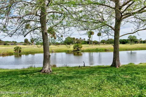 40 Vista Gardens Trail Vero Beach FL 32962