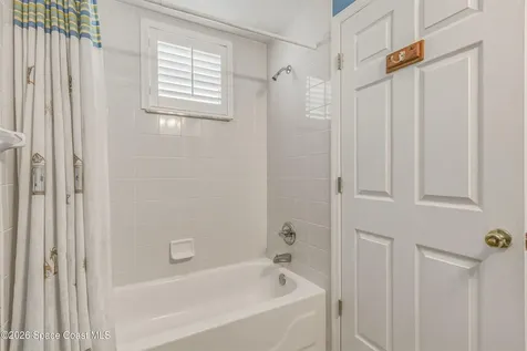 50 11th Avenue Indialantic FL 32903