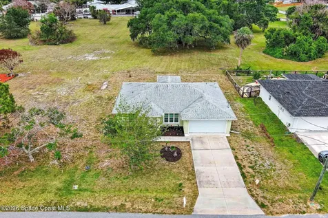 1188/1182 Ver Circle NE Palm Bay FL 32905