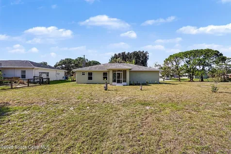 1188/1182 Ver Circle NE Palm Bay FL 32905