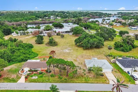 1188/1182 Ver Circle NE Palm Bay FL 32905