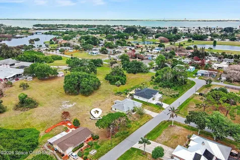 1188/1182 Ver Circle NE Palm Bay FL 32905