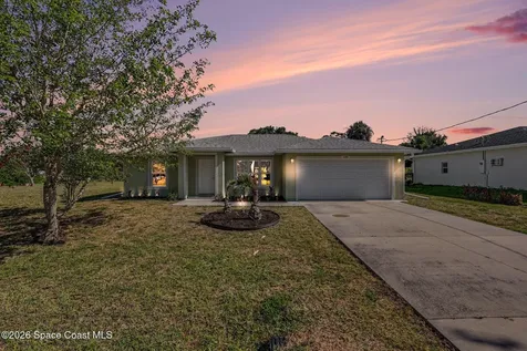 1188/1182 Ver Circle NE Palm Bay FL 32905