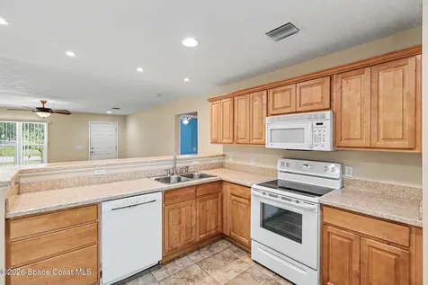 1188/1182 Ver Circle NE Palm Bay FL 32905