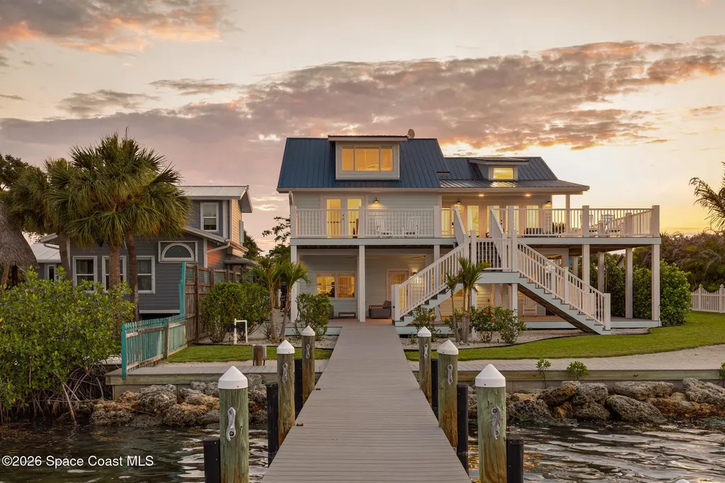 17 Vip Island Grant FL 32949