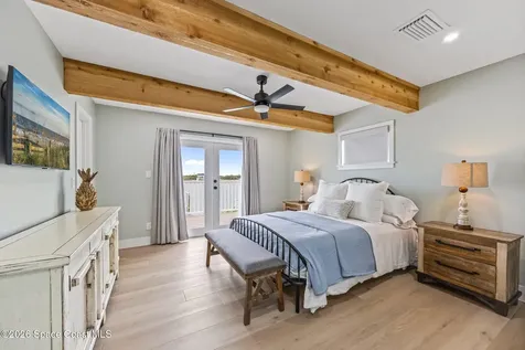 17 Vip Island Grant FL 32949