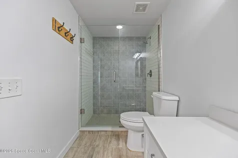 17 Vip Island Grant FL 32949