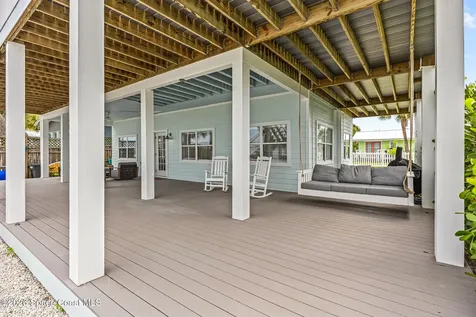 17 Vip Island Grant FL 32949