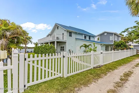 17 Vip Island Grant FL 32949