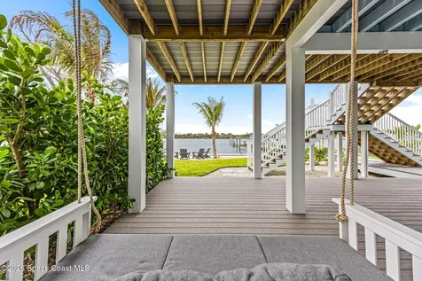 17 Vip Island Grant FL 32949