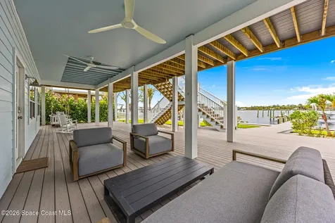 17 Vip Island Grant FL 32949