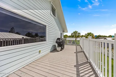 17 Vip Island Grant FL 32949