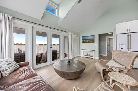 17 Vip Island Grant FL 32949