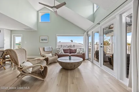 17 Vip Island Grant FL 32949