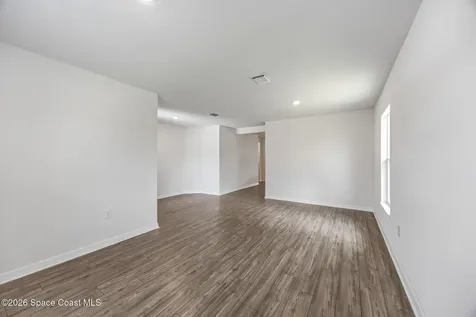 543 Lafayette Street SW Palm Bay FL 32908