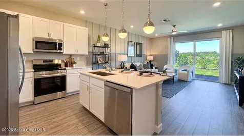 1611 Miraflores Trail NW Palm Bay FL 32907