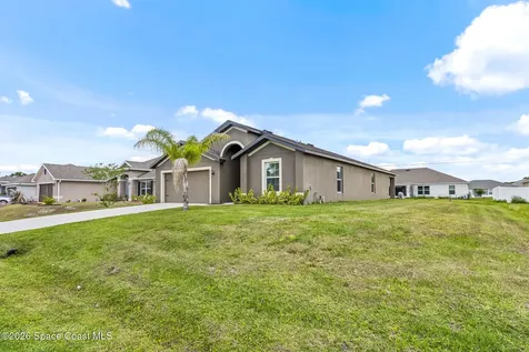 539 Hamwood Street SW Palm Bay FL 32908