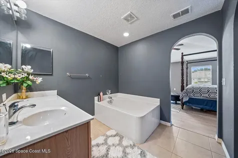 4635 Elena Way Melbourne FL 32934
