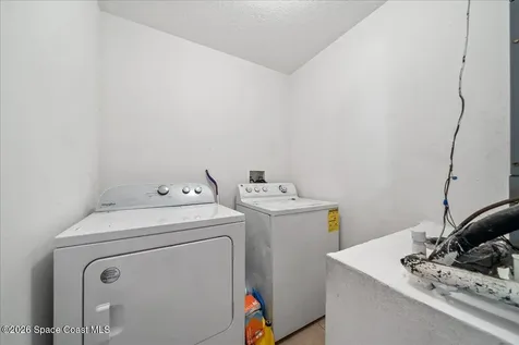 4635 Elena Way Melbourne FL 32934