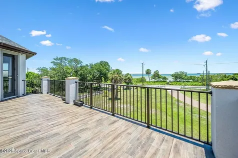6725 S Tropical Trail Merritt Island FL 32952