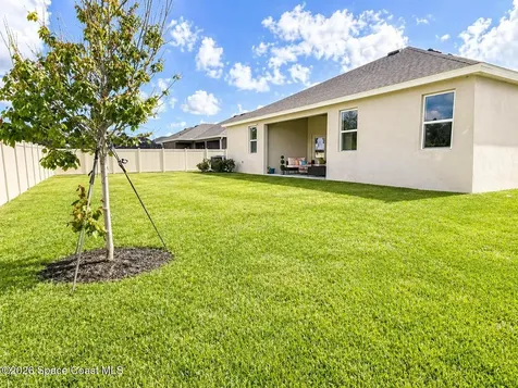 6860 Cameo Drive Grant FL 32949