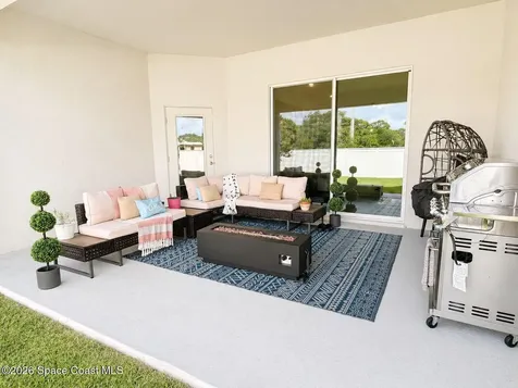 6860 Cameo Drive Grant FL 32949