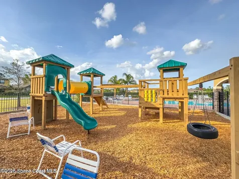 714 Old Country Road South E Palm Bay FL 32909