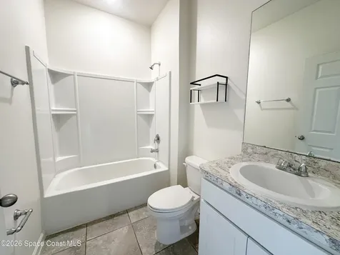 714 Old Country Road South E Palm Bay FL 32909