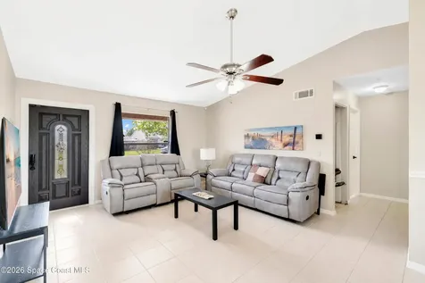 587 Tasco Avenue SW Palm Bay FL 32908