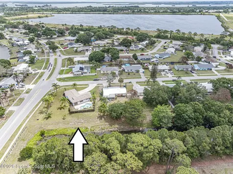901 Beach Lane Sebastian FL 32958
