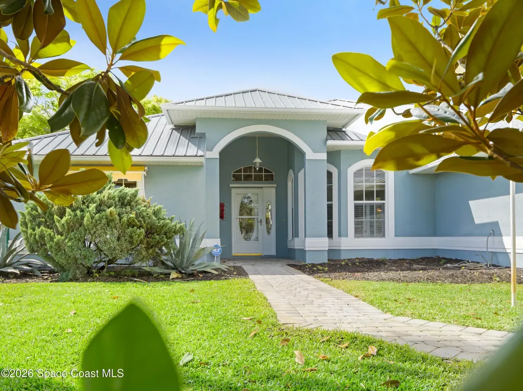 107 Larchmont Terrace W Sebastian FL 32958